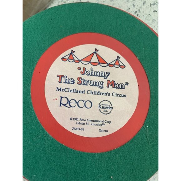 VTG 1991 Reco McClelland Doll-JOHNNY THE STRONGMAN Childrens Circus-Porcelain - Picture 6 of 8